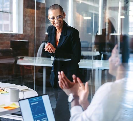 So setzen Sie die neuen Regelungen zur Entgelttransparenz effektiv um