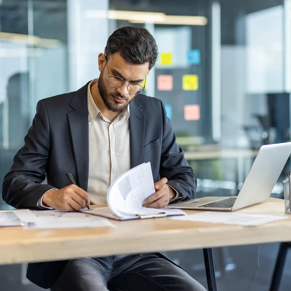 BGH: Vertragslaufzeit bei Glasfaser beginnt mit Vertragsschluss